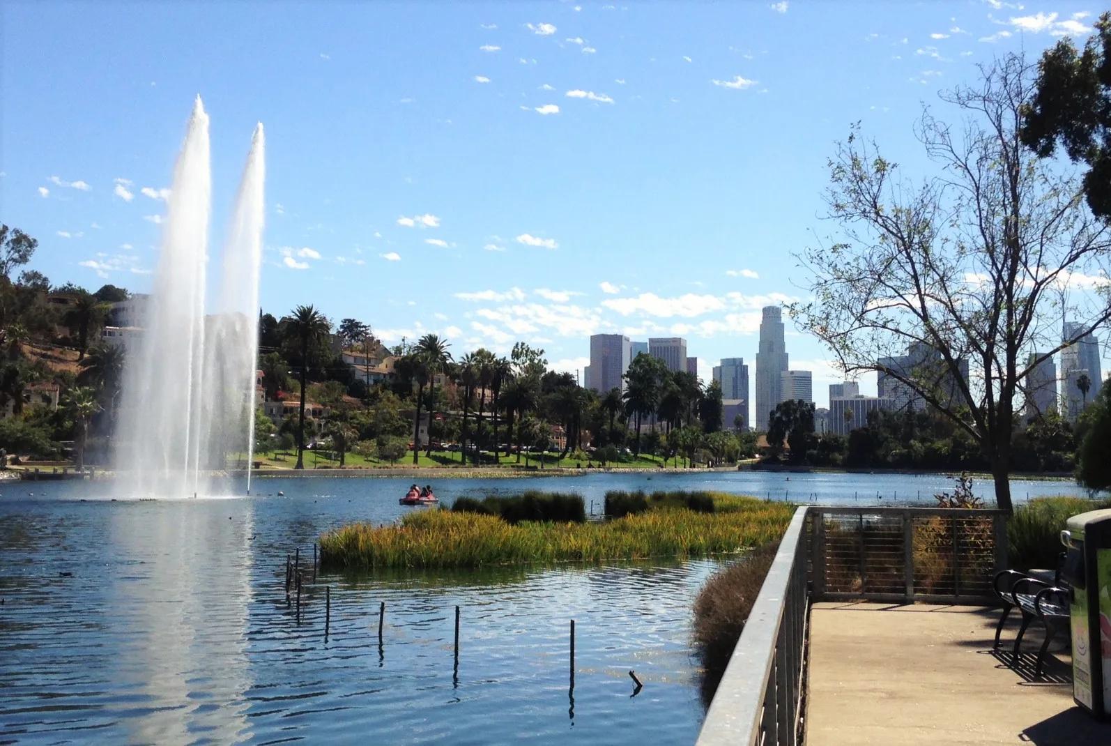 Los Angeles lake / shoreline